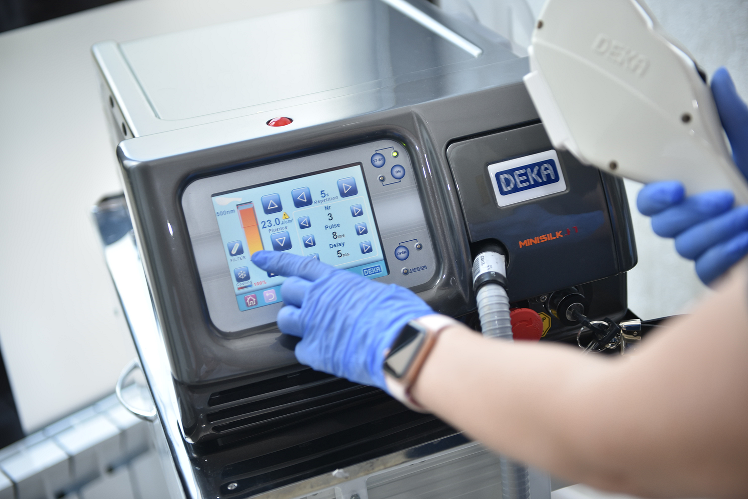 Motus AX installations and Moveo technology