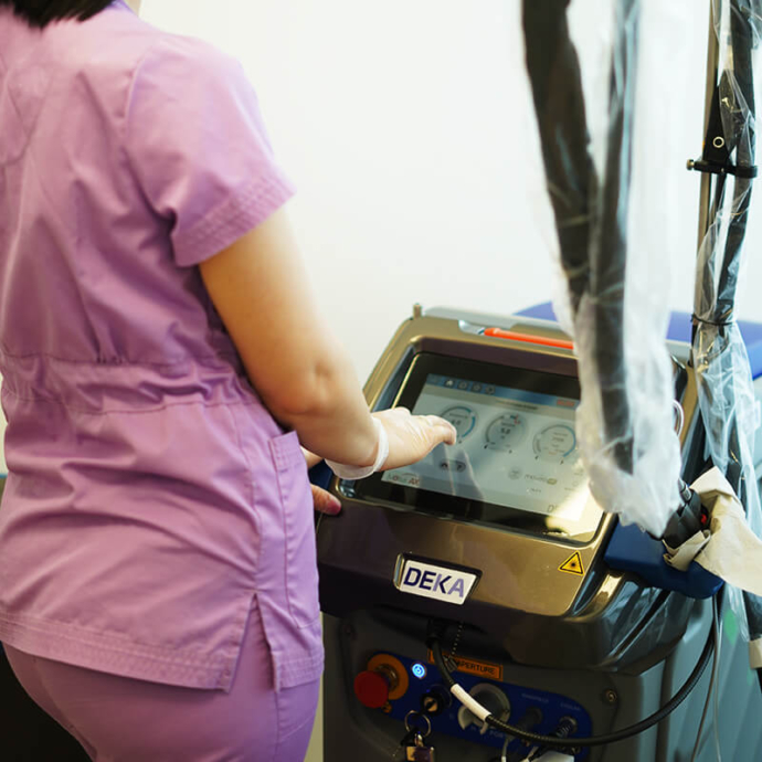 Laser hair removal equipment for men’s bikini area