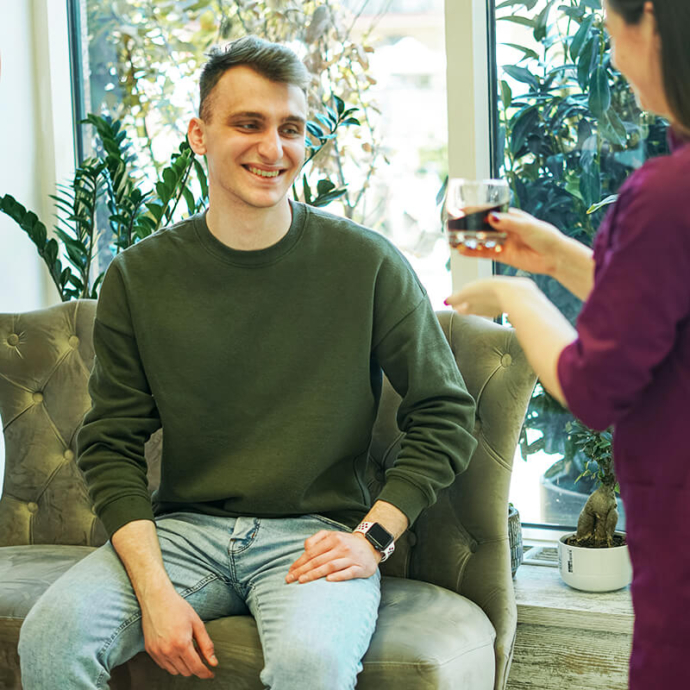 видалити вуса лазером