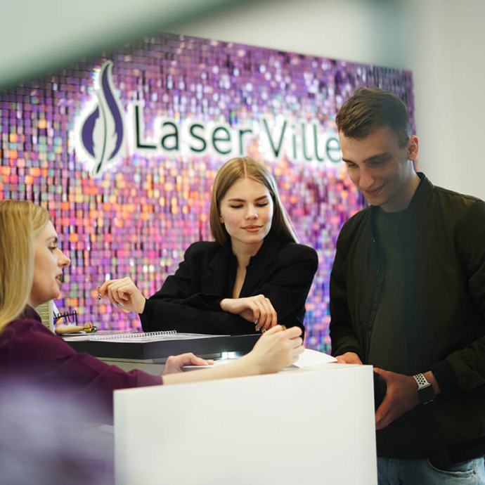 лазерна епіляція в області живота чоловікам фото