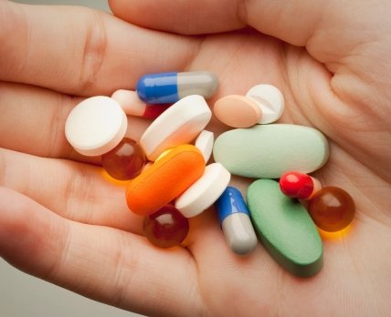 рекомендації щодо застосування ретиноїдів при епіляції