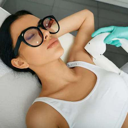 вакуумна лазерна епіляція